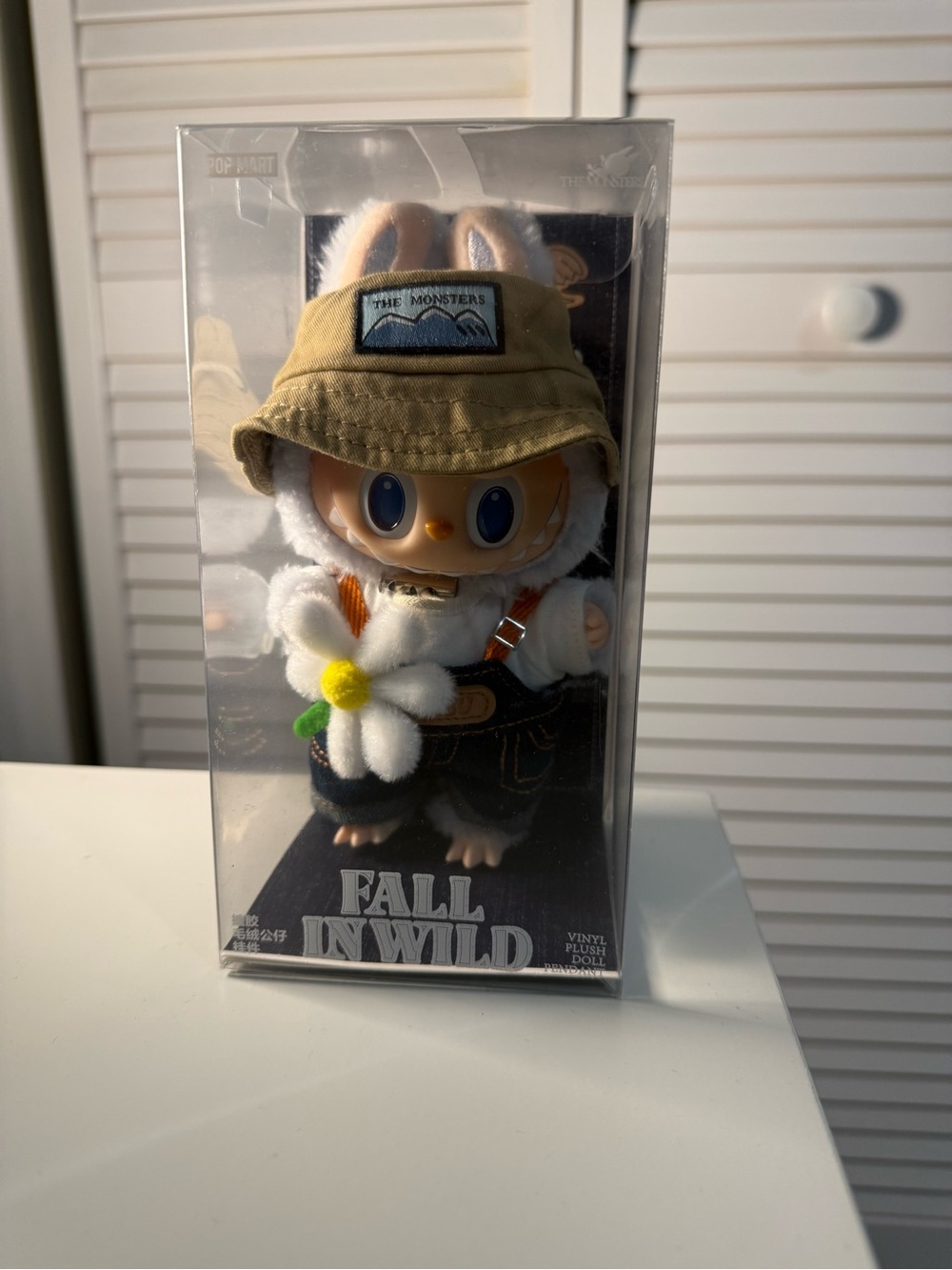 Fall In Wild Plush Doll - Beige Hat White Fur Kids Toy Labubu
